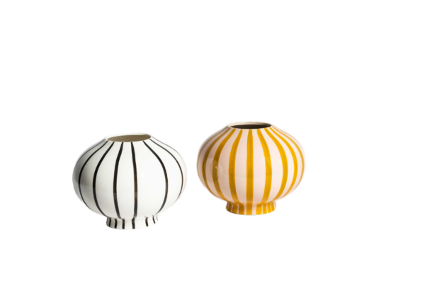 Vase rond en céramique peint à la main – Motif rayé noir & blanc ou jaune moutarde